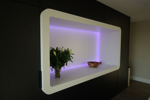 uitsparing in keuken met achtergrond verlichting